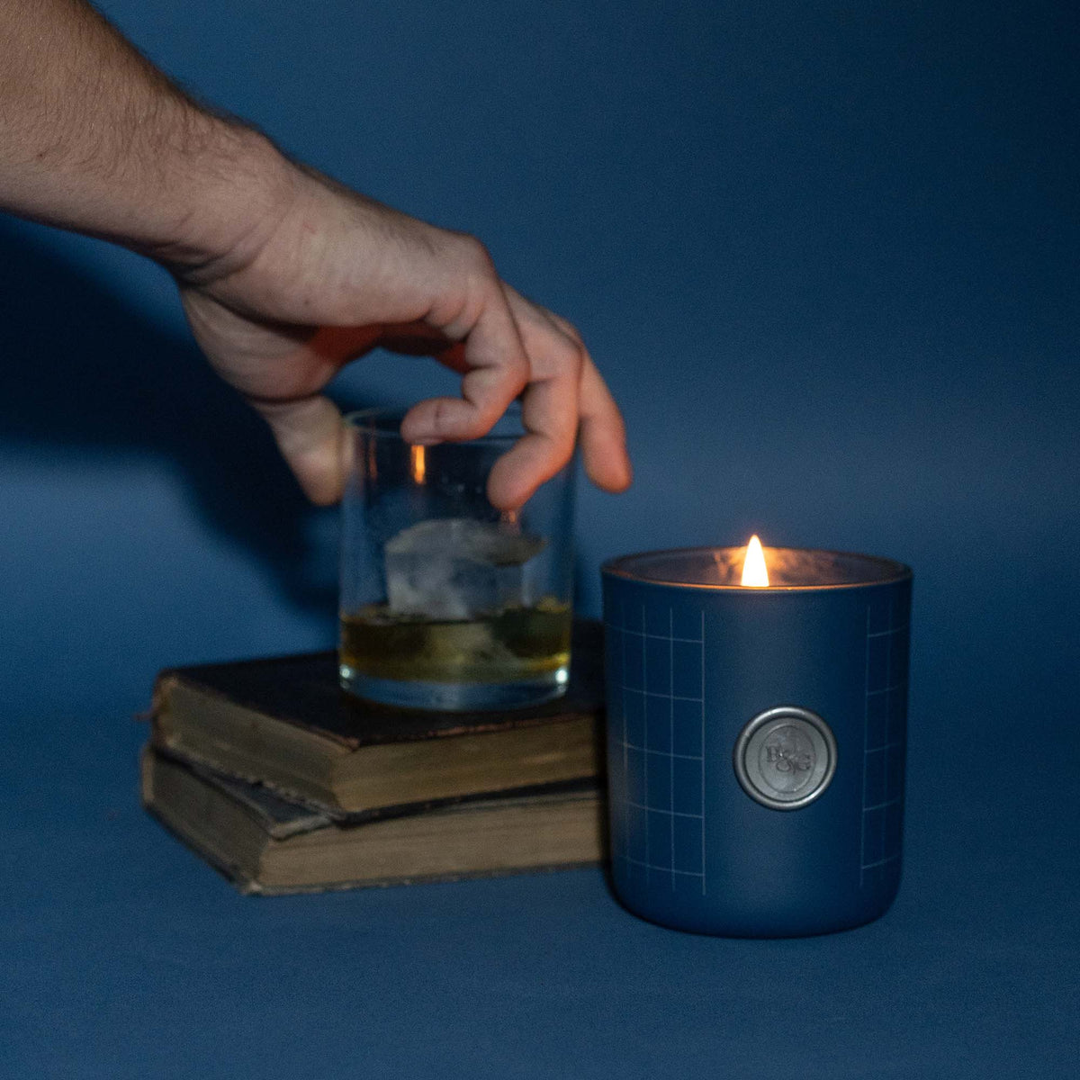 Silver Hour Candle - Resonant