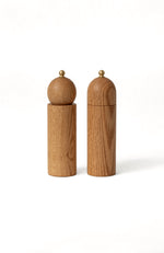 Pepper and Salt Mill Pair in oak - Resonant