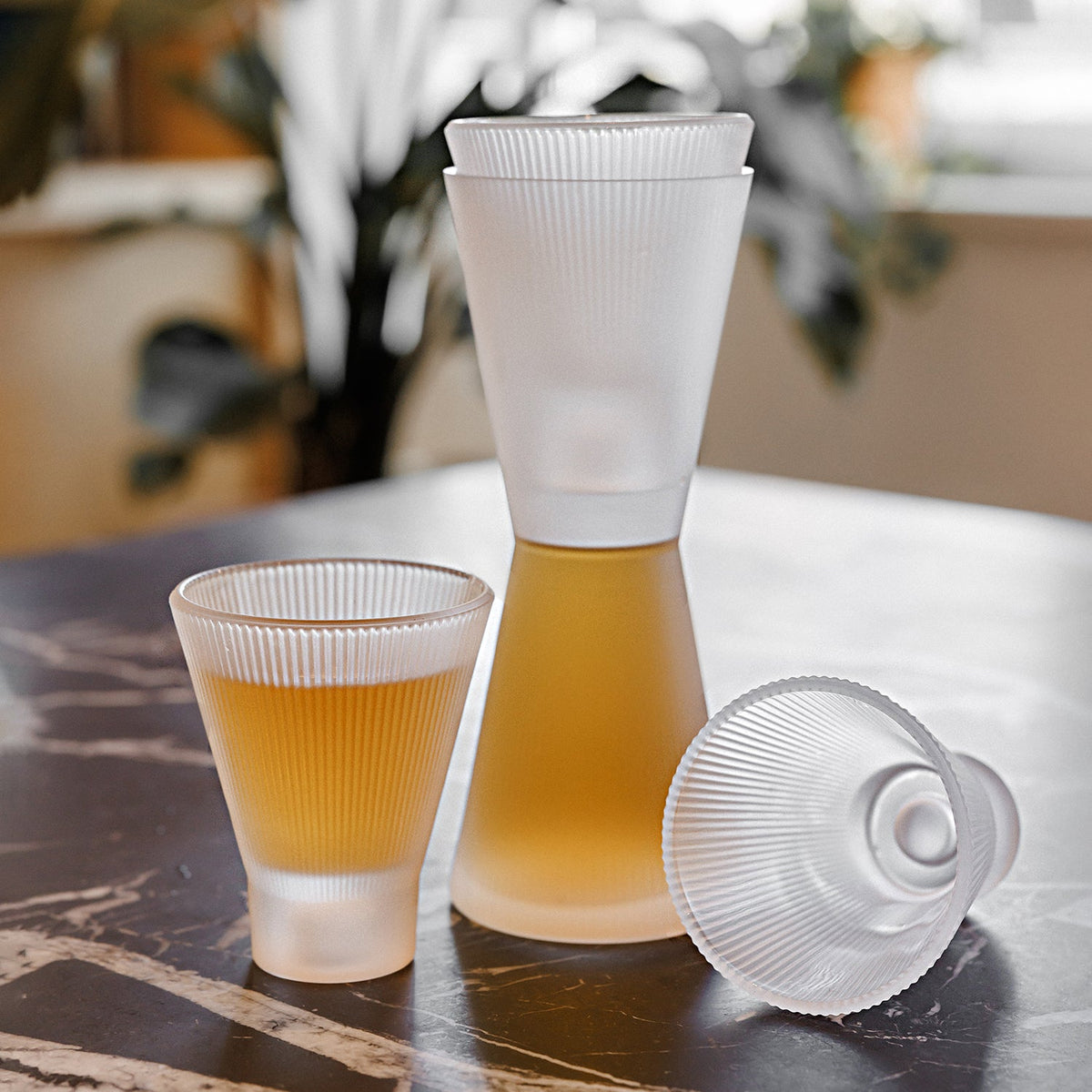 Decanter Drinkware Set - Resonant- Oaziz Candles - Frosted