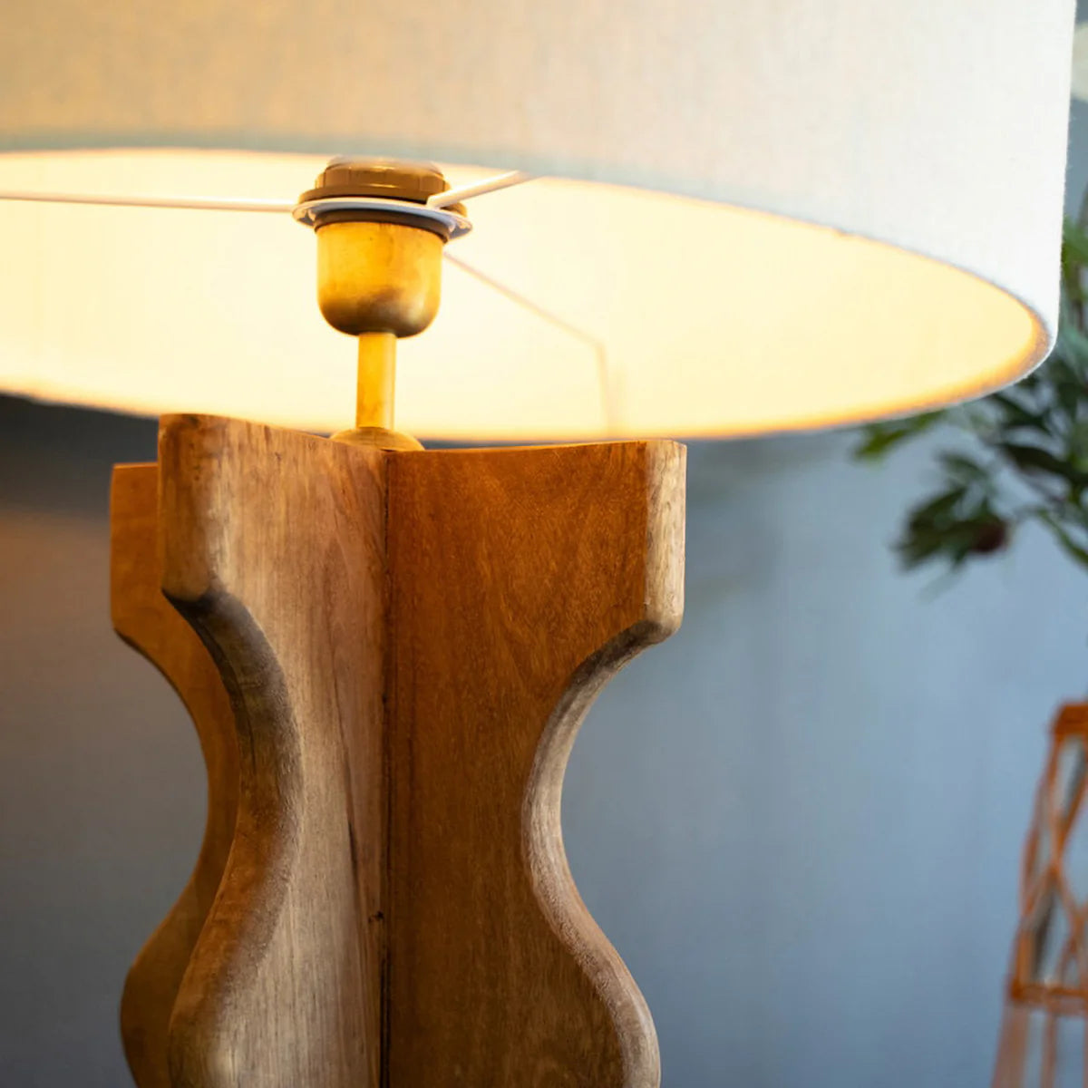 Wavy Mango Wood Floor & Table Lamp - Resonant