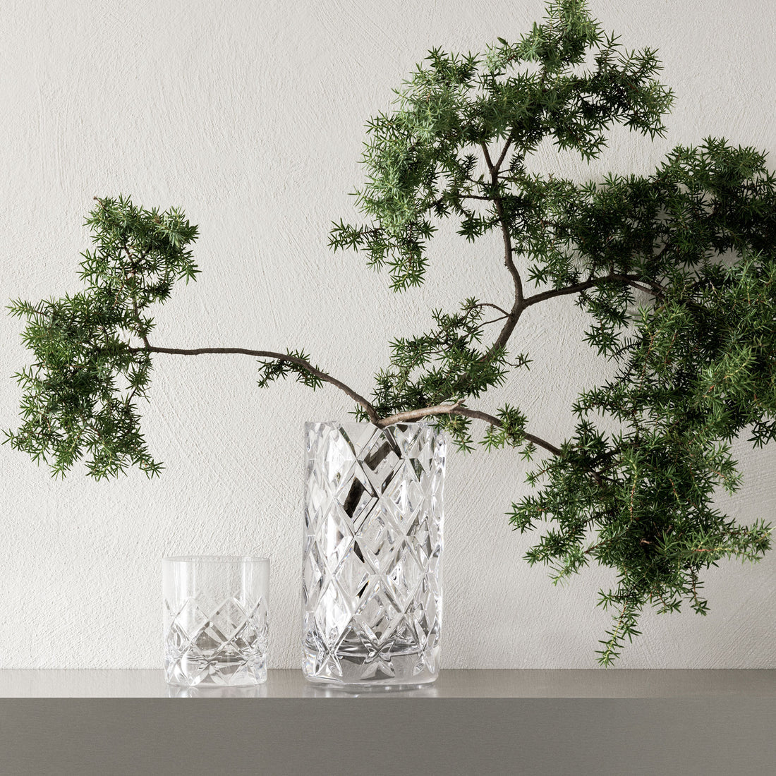 Sofiero Cylinder Vase - Resonant