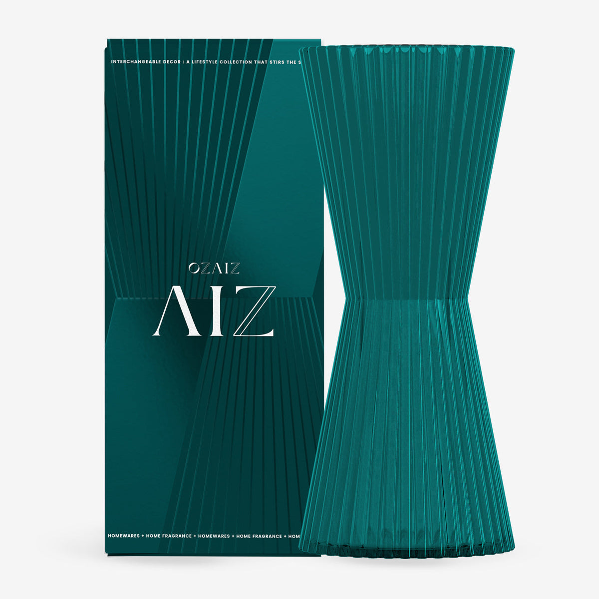 AIZ Candle - Cedar & Black Cherry - Resonant- Oaziz Candles