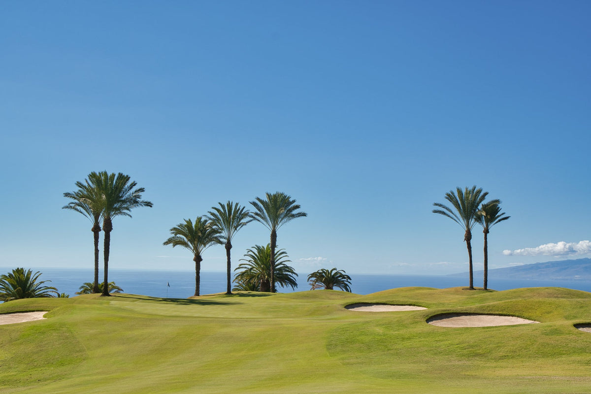 GOLF - Resonant- Coffee Table Book