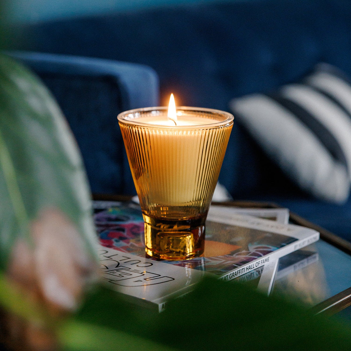 ZAI Candle - Fig & Flowers - Resonant- Oaziz Candles