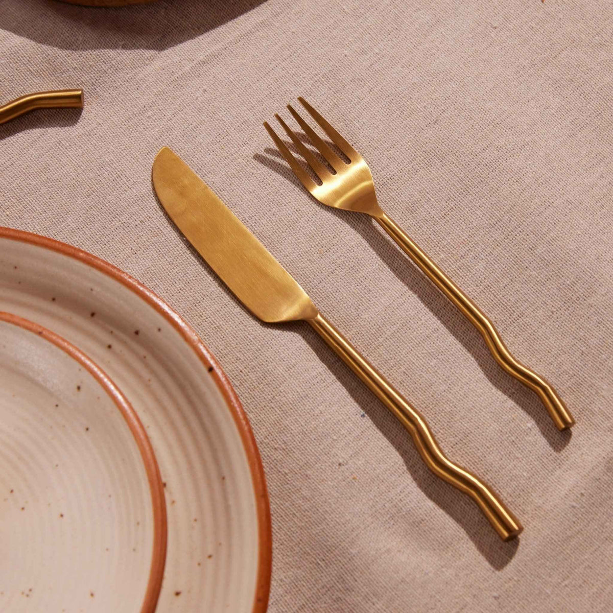 Emma Flatware (Set of 20) by MESO - Resonant