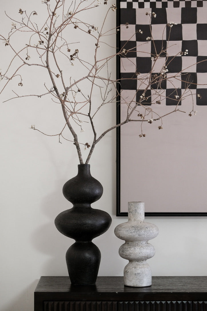 Sewu Vessel Charcoal - Resonant