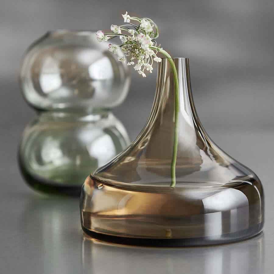 Elevate Your Space with the Midsummer Water Avens Vase - A Swedish Masterpiece from Orrefors Kosta Boda