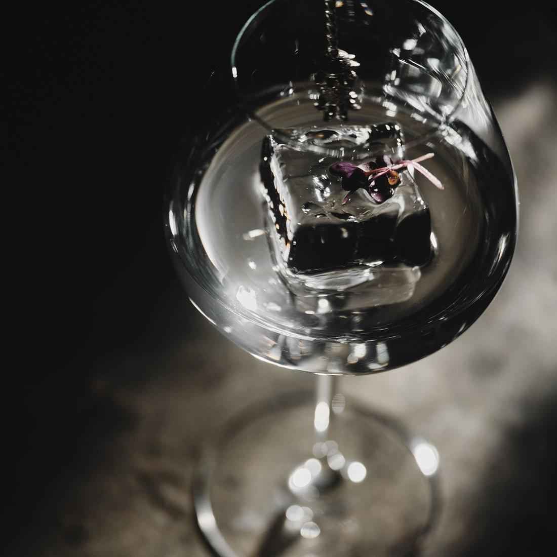 Orrefors Aroma Copa Gin Glass – Spritz Crystal Clear (Set of 4)