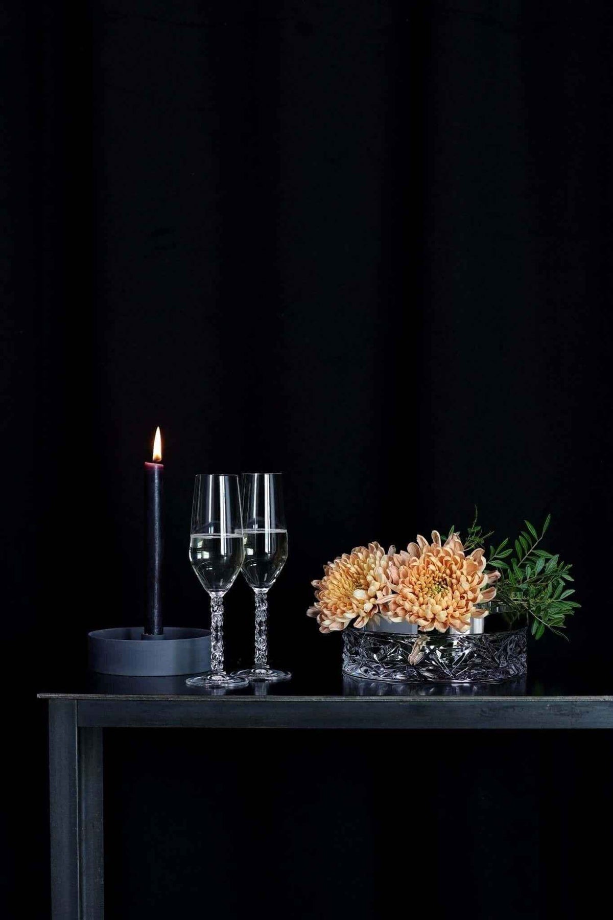 Orrefors Carat Champagne Gift Set: Elevate Your Celebrations with Timeless Elegance
